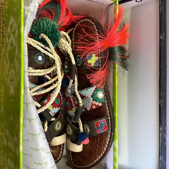 New Sam Edelman. Never worn - Picture 4 of 4